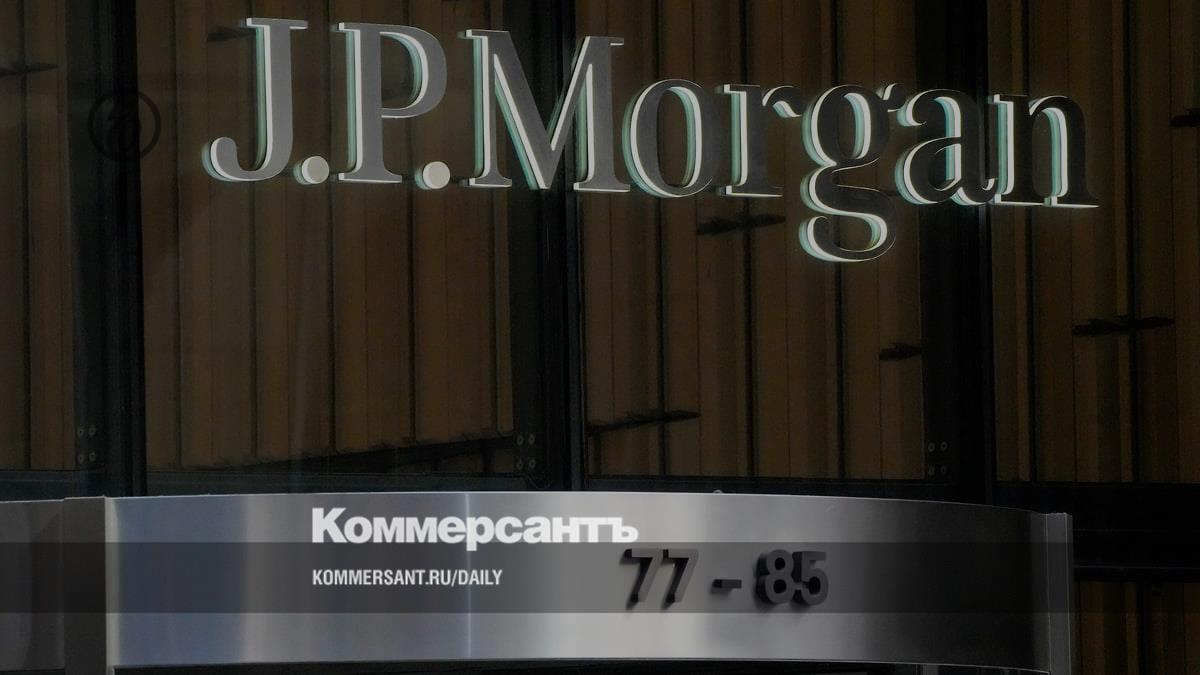 "J.  P. Morgan went against the trend