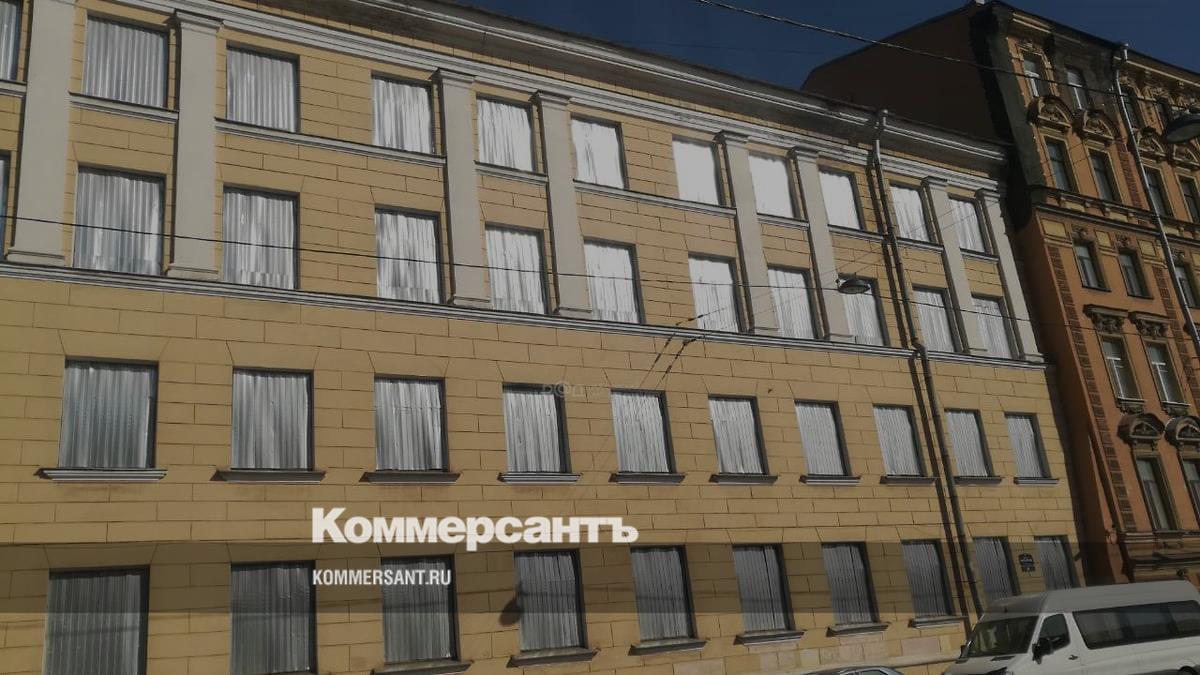 Пятиэтажное здание на набережной канала Грибоедова продадут на торгах –  Коммерсантъ Санкт-Петербург