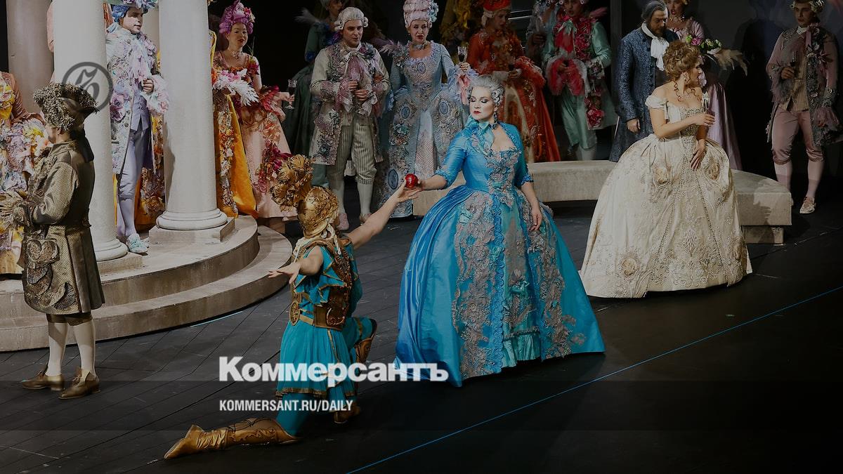 The Bolshoi Theater premiered Francesco Cilea's opera Adrienne Lecouvreur