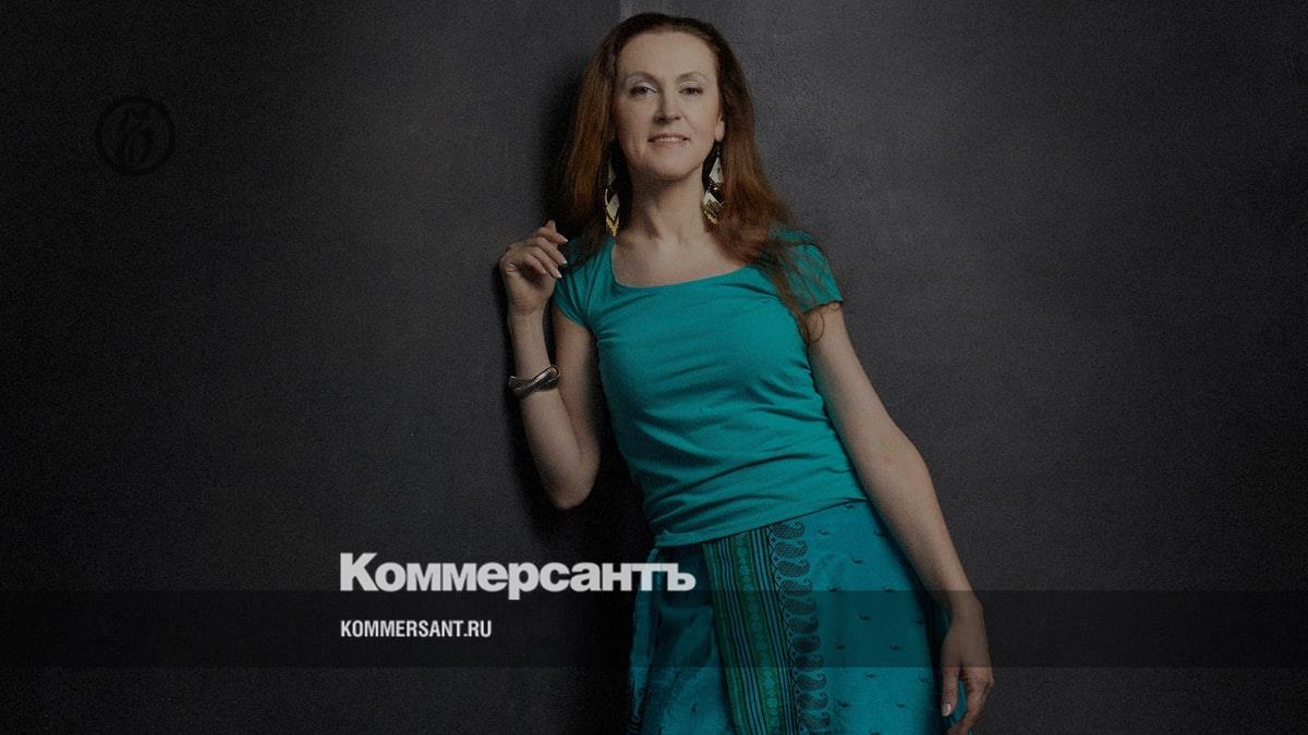 In the DPR, actress Polina Menshikh was killed during shelling of a local club during a concert.