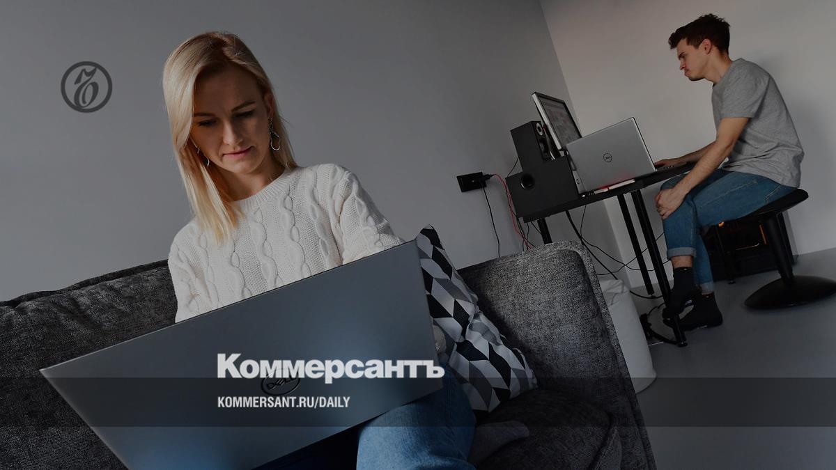 small and medium-sized businesses in Russia would like to attract self-employed people to work more often