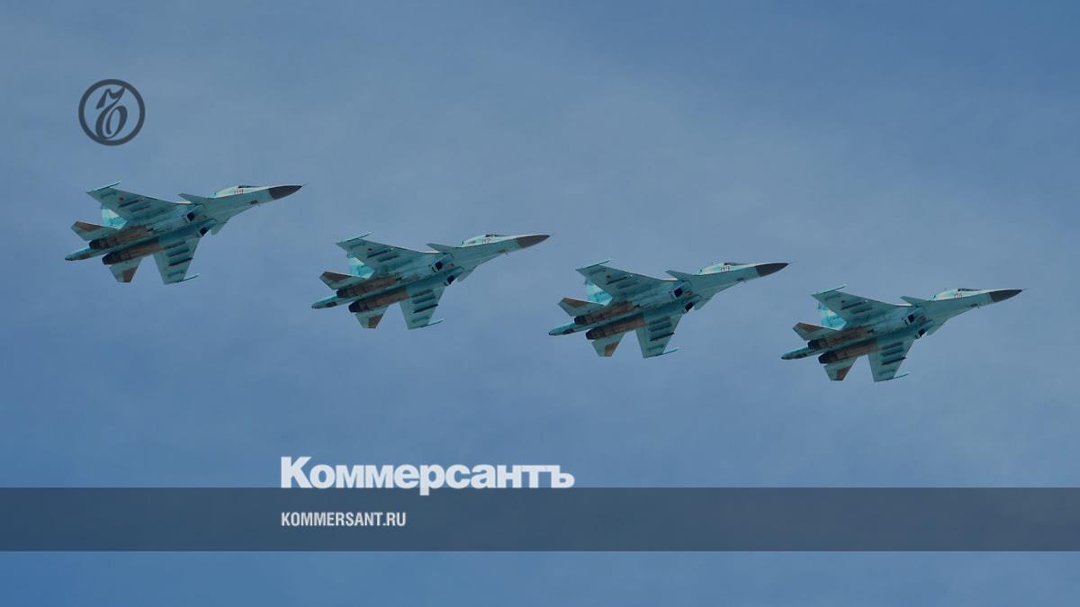 Rostec handed over the third batch of new Su-34 bombers to the Ministry of Defense this year