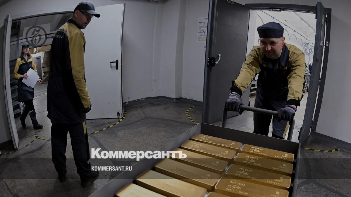 The Federal Customs Service recorded a multiple increase in the export of gold bars from Russia