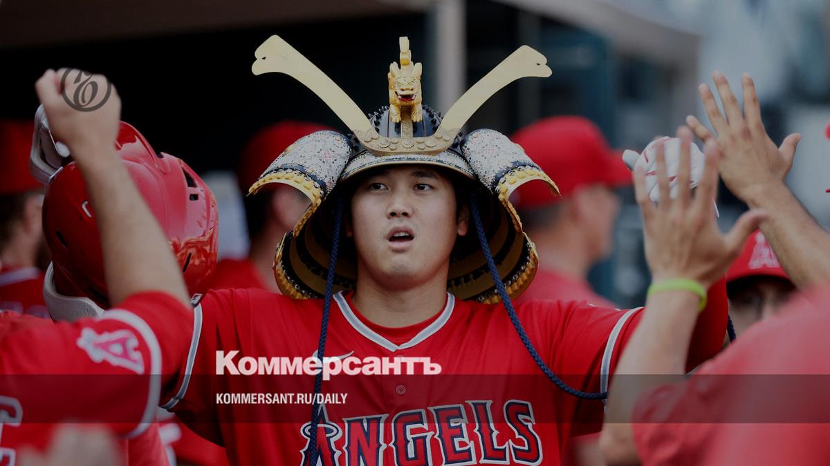 Baseball player Shohei Ohtani signed a record contract in the history of world sports