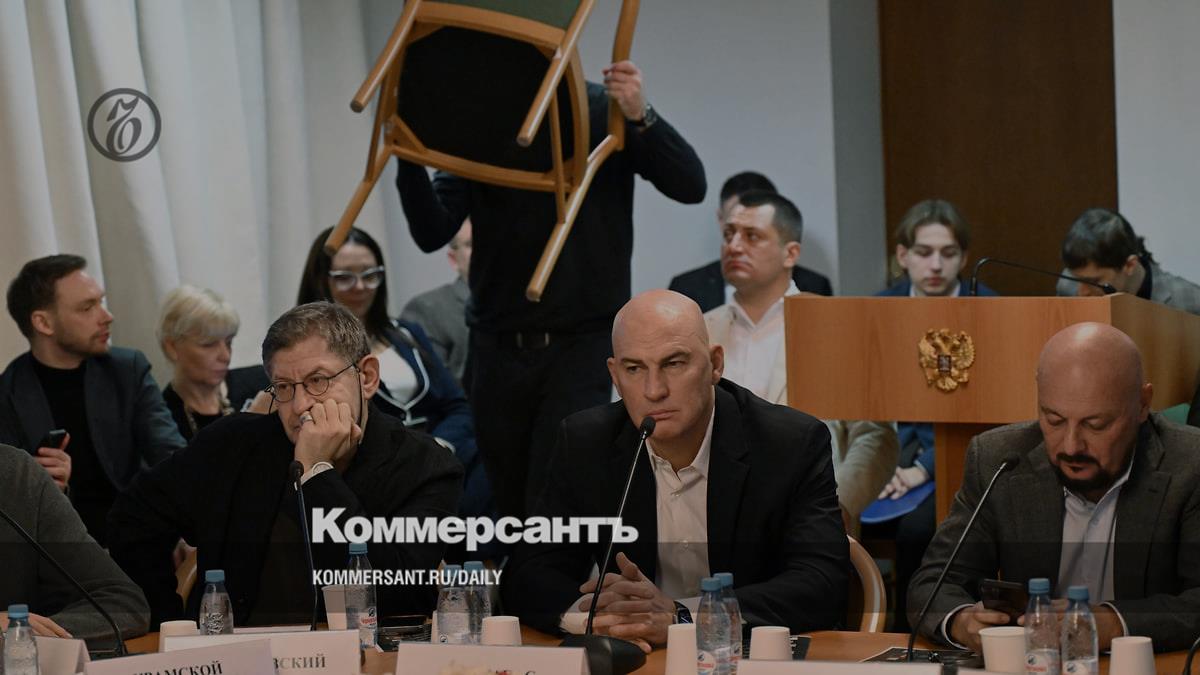 Regulation of the activities of bloggers and information businessmen was discussed at a round table in the State Duma