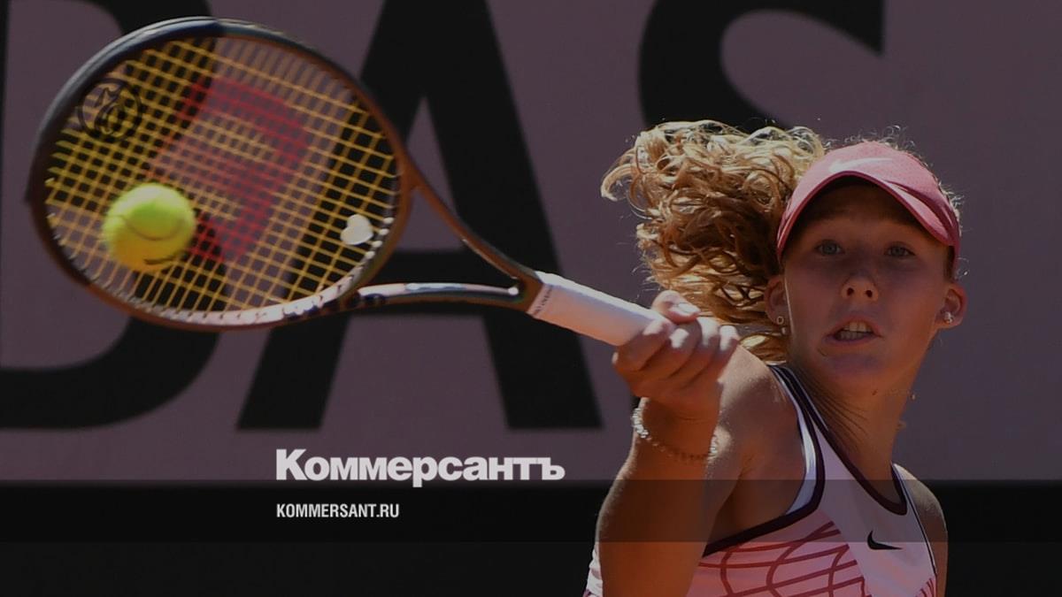 Russian tennis player Andreeva is recognized as the WTA Rookie of the Year