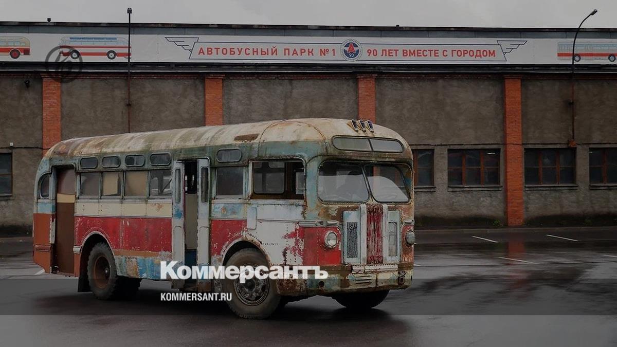 Автобус ЗИЛ-155Г из коллекции «Пассажиравтотранса» получил статус памятника  – Коммерсантъ Санкт-Петербург