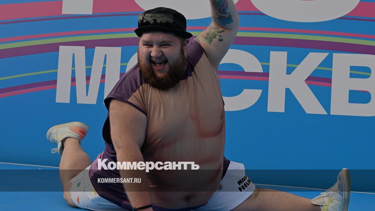 умерший танцор пухляш