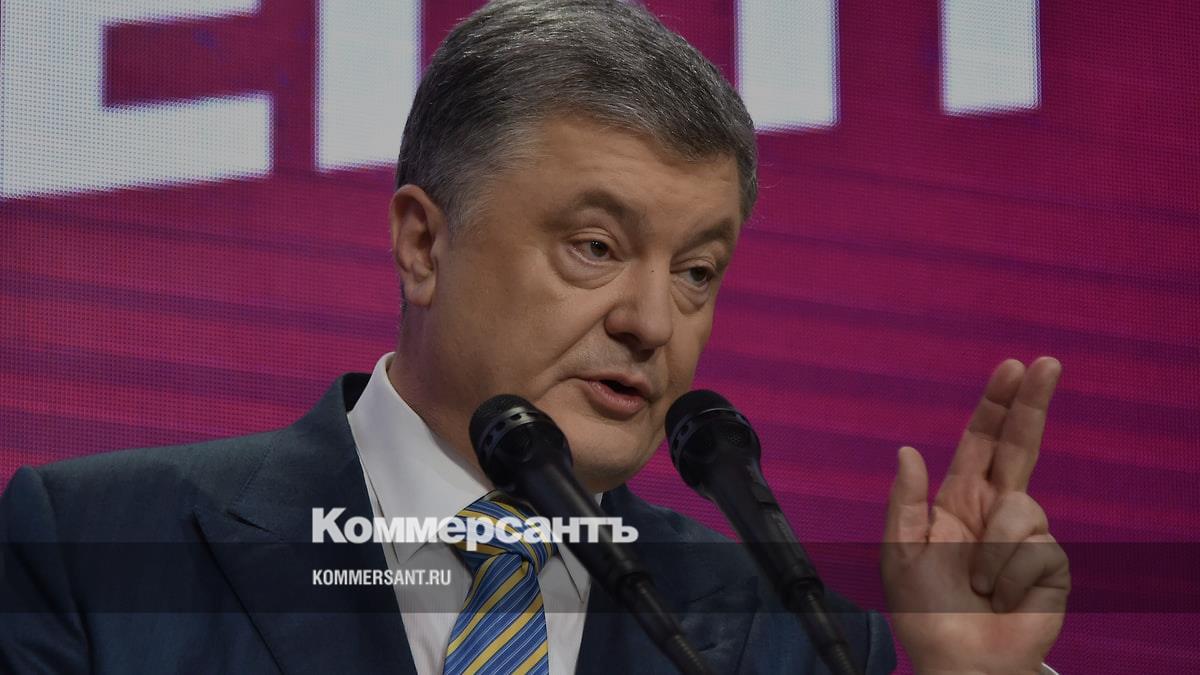 Порошенко заявил об острой нехватке боеприпасов и беспилотников у ВСУ ...
