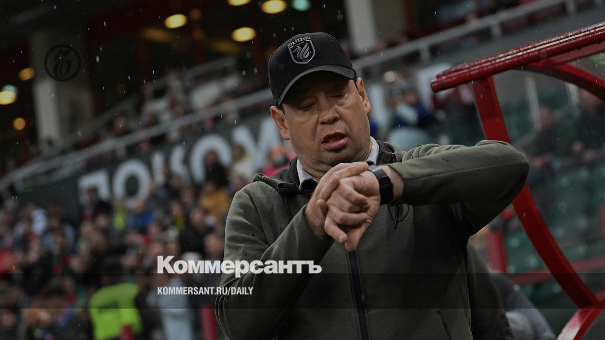 Russian coach Leonid Slutsky was invited to the Shanghai Shenhua club