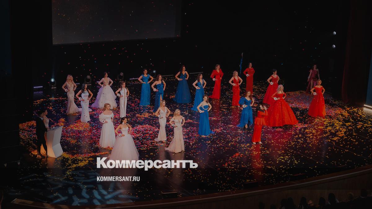 Зиверт ярославль 2024. Певица юля зиверт. Зиверт 2021. Zivert певица. Zivert рокки обложка.