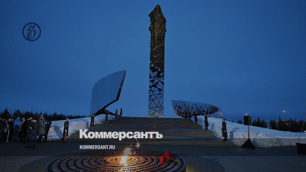 В деревне Зайцево в Ленобласти открыли памятник жертвам нацизма –  Коммерсантъ Санкт-Петербург