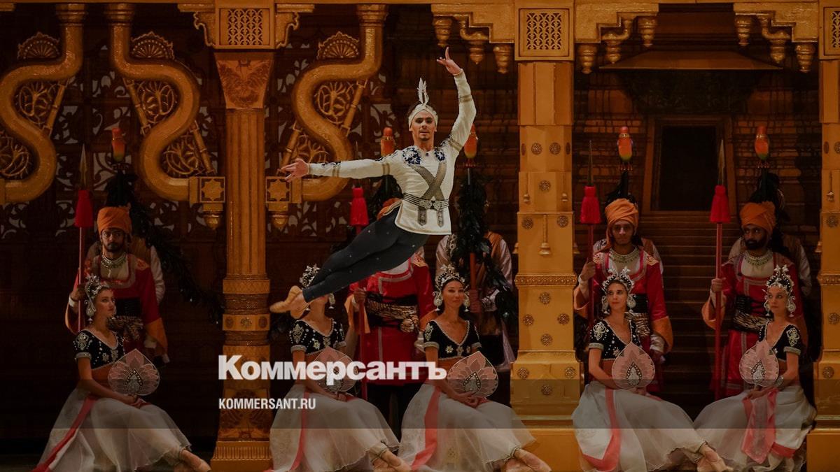 Статус взаимодействия. Социальная роль это модель поведения. Социальное взаимодействие и общественные отношения. Социальные социальные роли. Модель поведения, ориентированная на конкретный статус *.