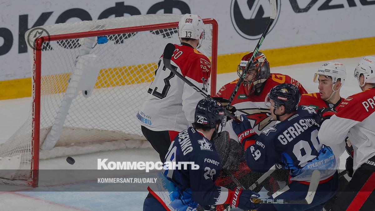 Metallurg defended its leadership in the KHL championship match with Avangard