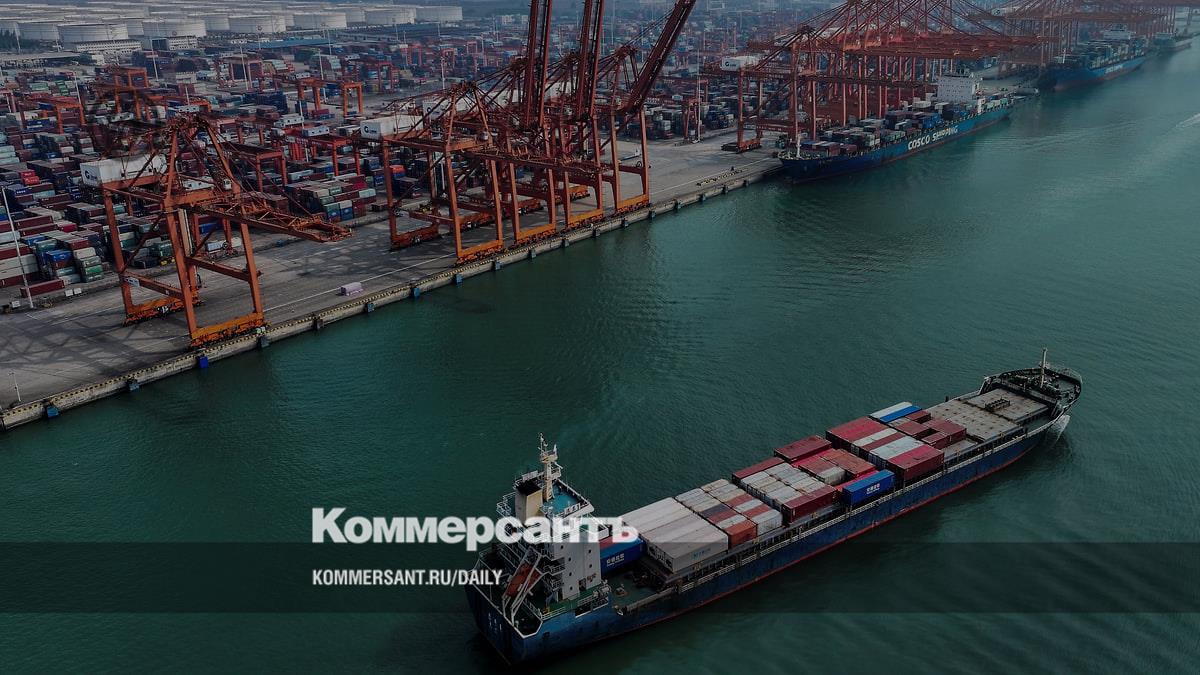 China reduces dependence on imports, but not on exports