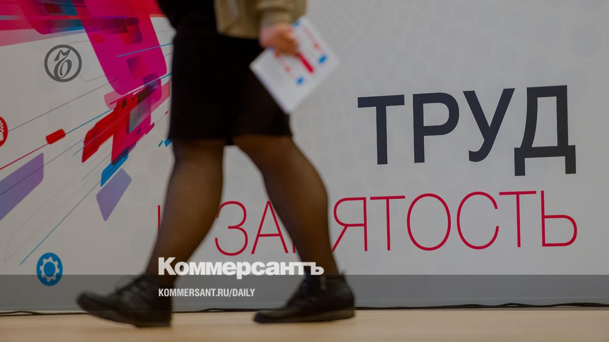 Alfa Bank, Sovcombank, MTS Bank, VTB, Gazprombank increase their staff