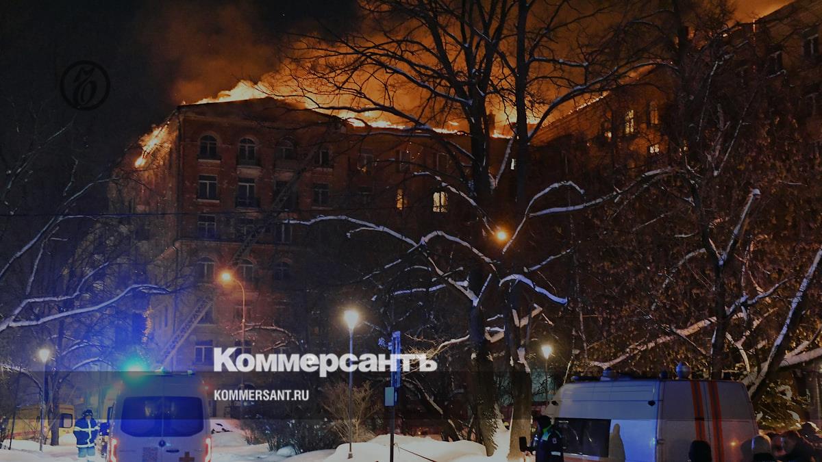 Moscow authorities are eliminating the consequences of a major fire in the north of the city