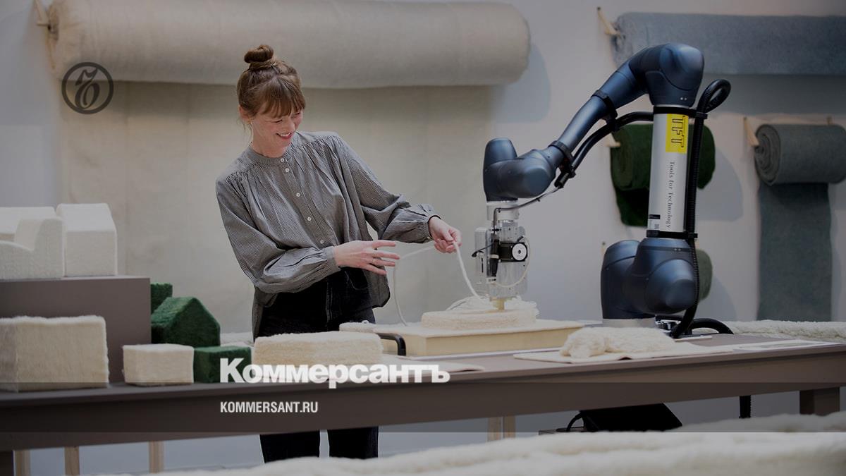 3D printing of wool, robot for the elderly, eco-friendly cement, wooden wind generators
