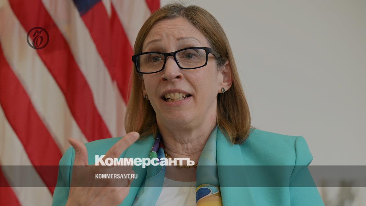 Посол США в России Трейси поделилась впечатлениями от метро Москвы –  Коммерсантъ