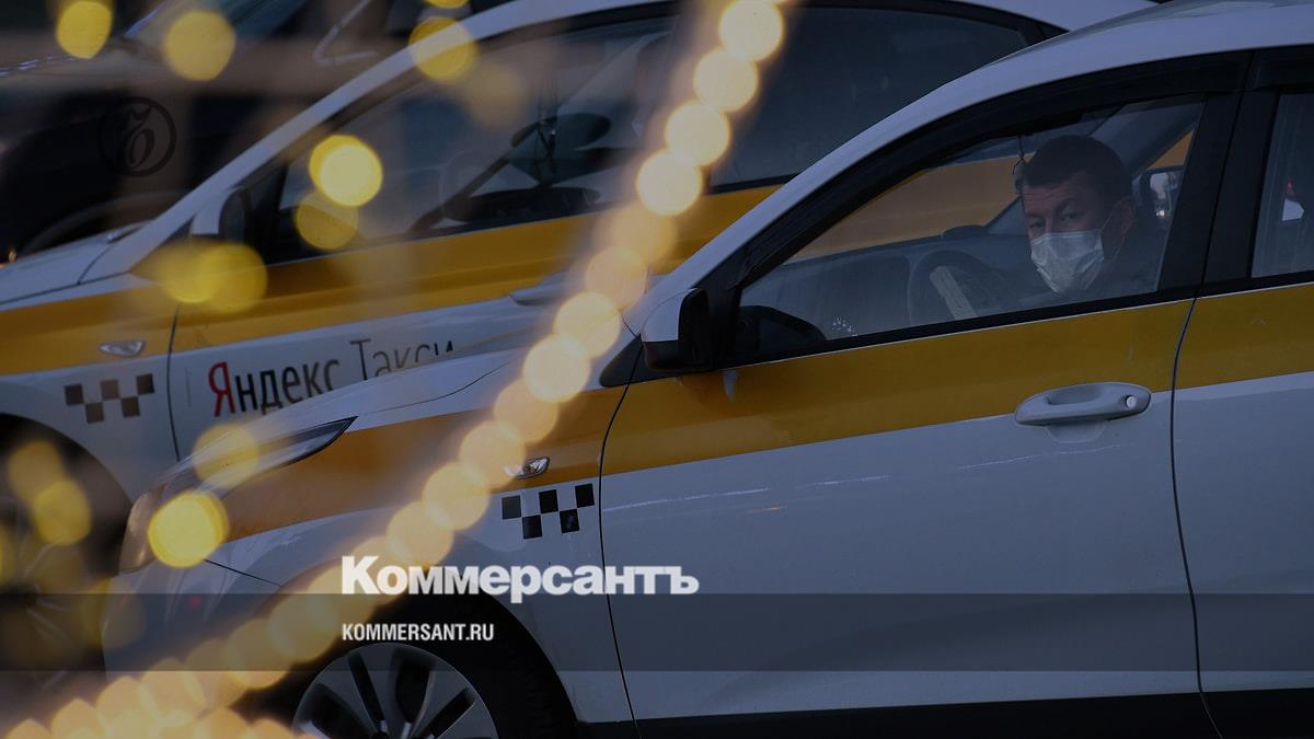 В Самаре мигрантам запретили работать в такси и в общественном транспорте –  Коммерсантъ Самара