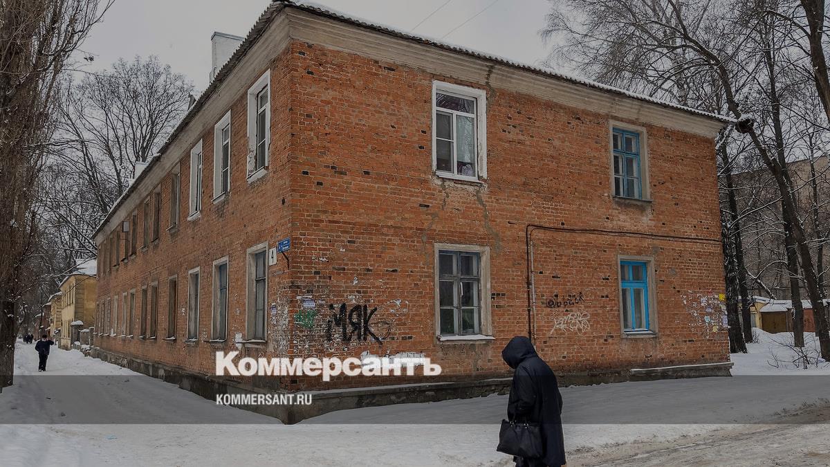 аварийный дом самара. ветхое жилье расселение иркутск. аварийное жилье самара переселение самара. самара ук кировский аварийная. самара старый фонд.