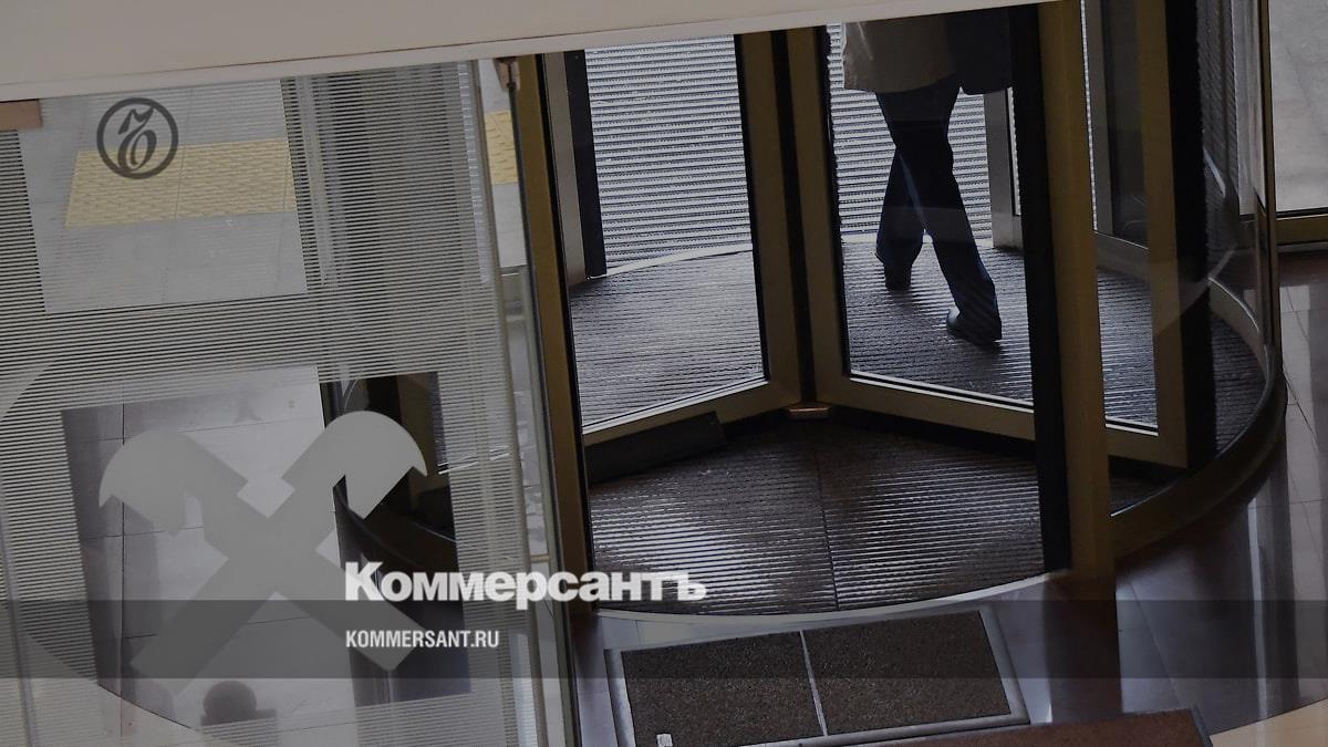 Raiffeisenbank will change the terms of servicing accounts in euros from March 13