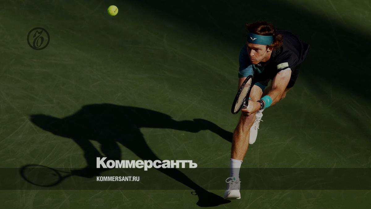Rublev reached the semi-finals of the tournament in Dubai after his opponent abandoned the match