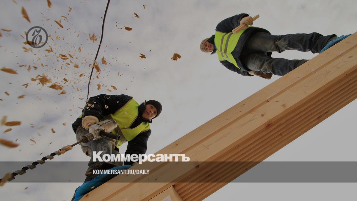 Vladimir Putin announced the launch of a new national project “Personnel”