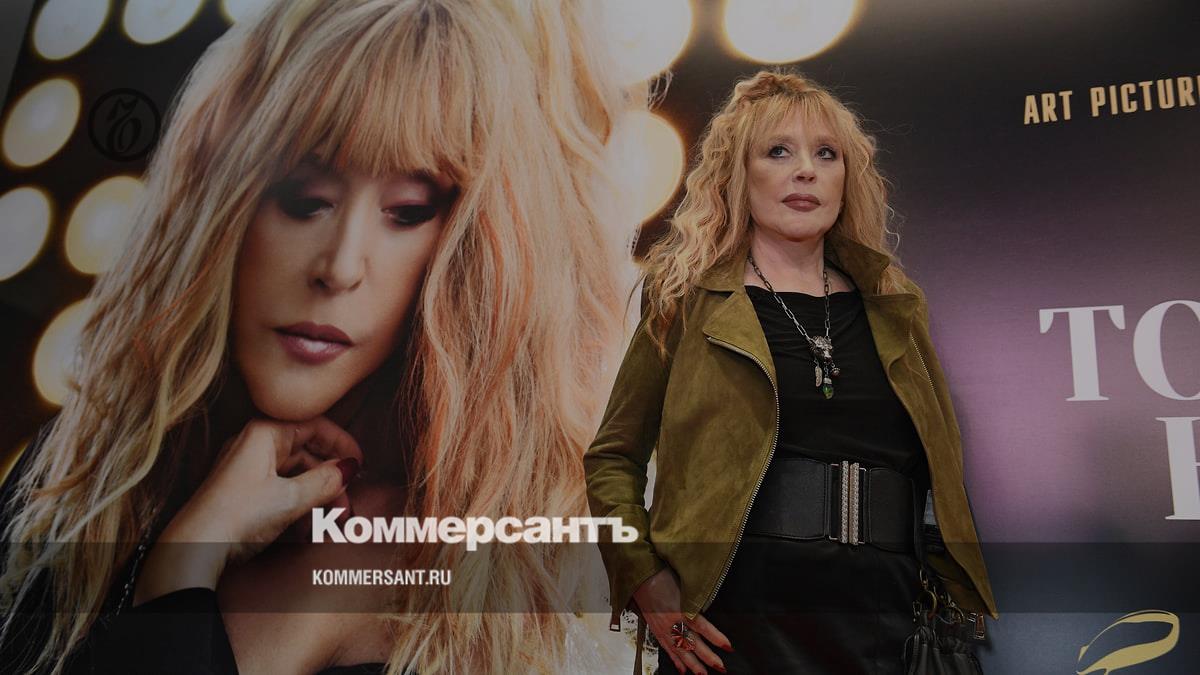 Peskov is unaware of the intention to recognize Pugacheva as a foreign agent - Kommersant