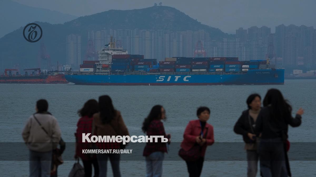 the growth of East Asian countries is hampered by the protectionism of partners