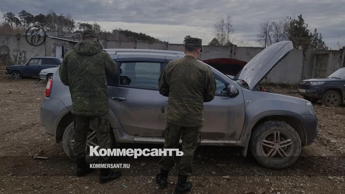 Краевые приставы передают конфискованные автомобили нетрезвых водителей на  нужды СВО – Коммерсантъ Пермь