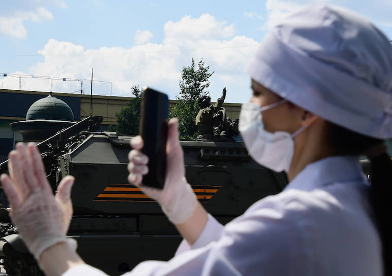 Проезд военным