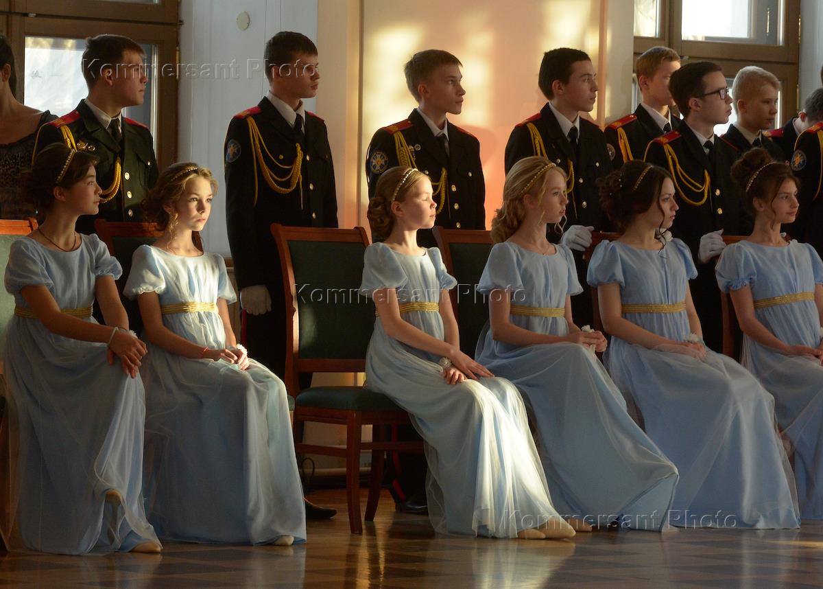 Платье Для Кадетского Бала фото 18