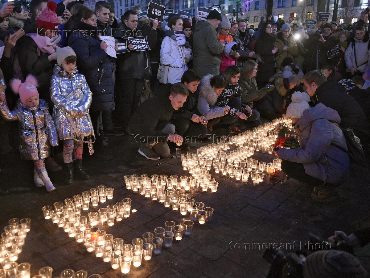 фото пирамида на пушкинской площади