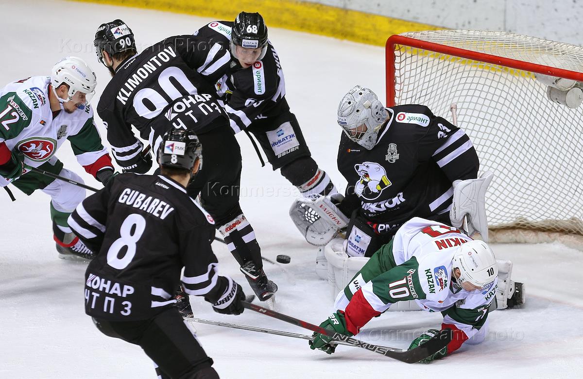 Кхл. Трактор металлург. Хк трактор. Кхл трактор. Трактор металлург мг 0 6.