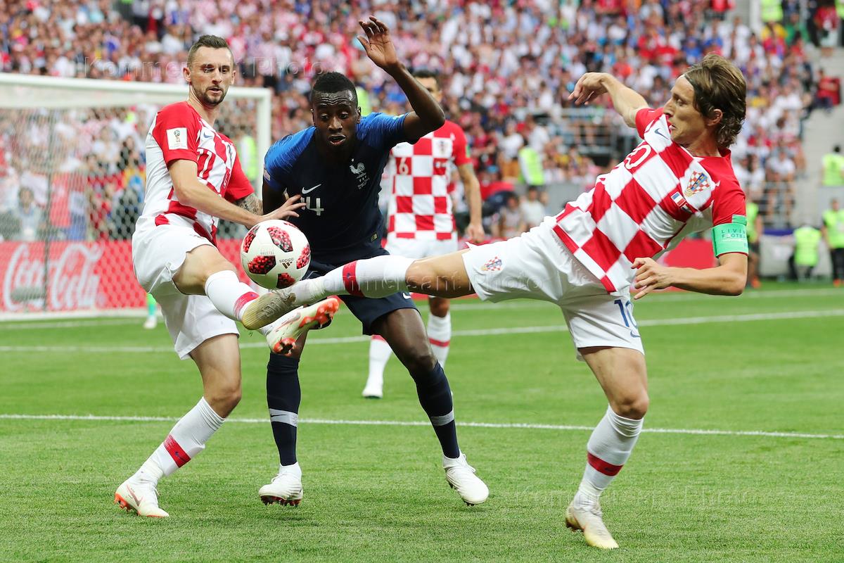 Динамо-киев - бенфика - 0:2. Ливерпуль реал финал лиги чемпионов. Айнтрахт рейнджерс финал лиги европы. Прогнозы на матч финал. Ливерпуль реал мадрид лч.