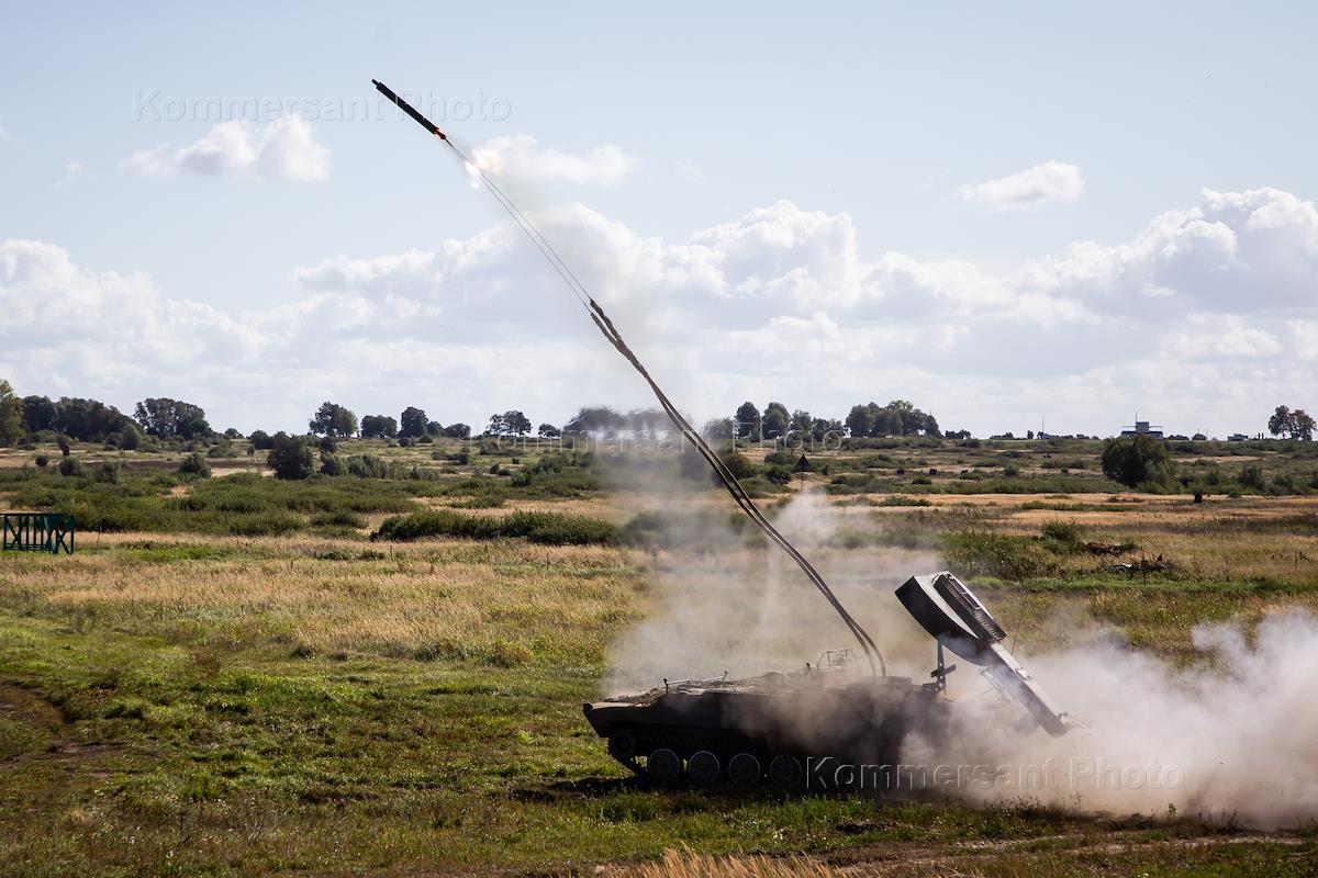 Машина разминирования змей. Ур-77 метеорит. Ур-77 Горыныч. Ур-77 змей Горыныч. Ур-77 метеорит змей Горыныч.