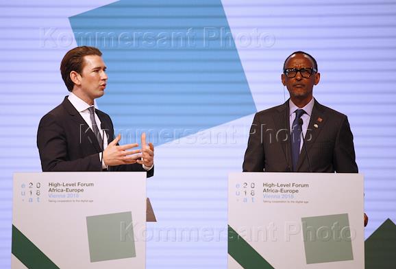 Учитель форум баннер. Форум хаю. Форум хаю. Юбилейный форум вшку ?. Астана, astana.