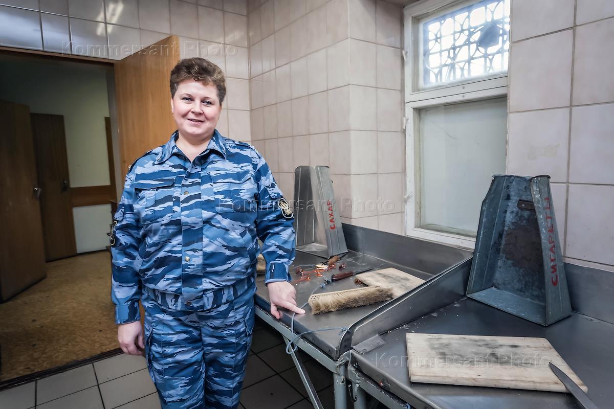 Младший инспектор группы надзора
