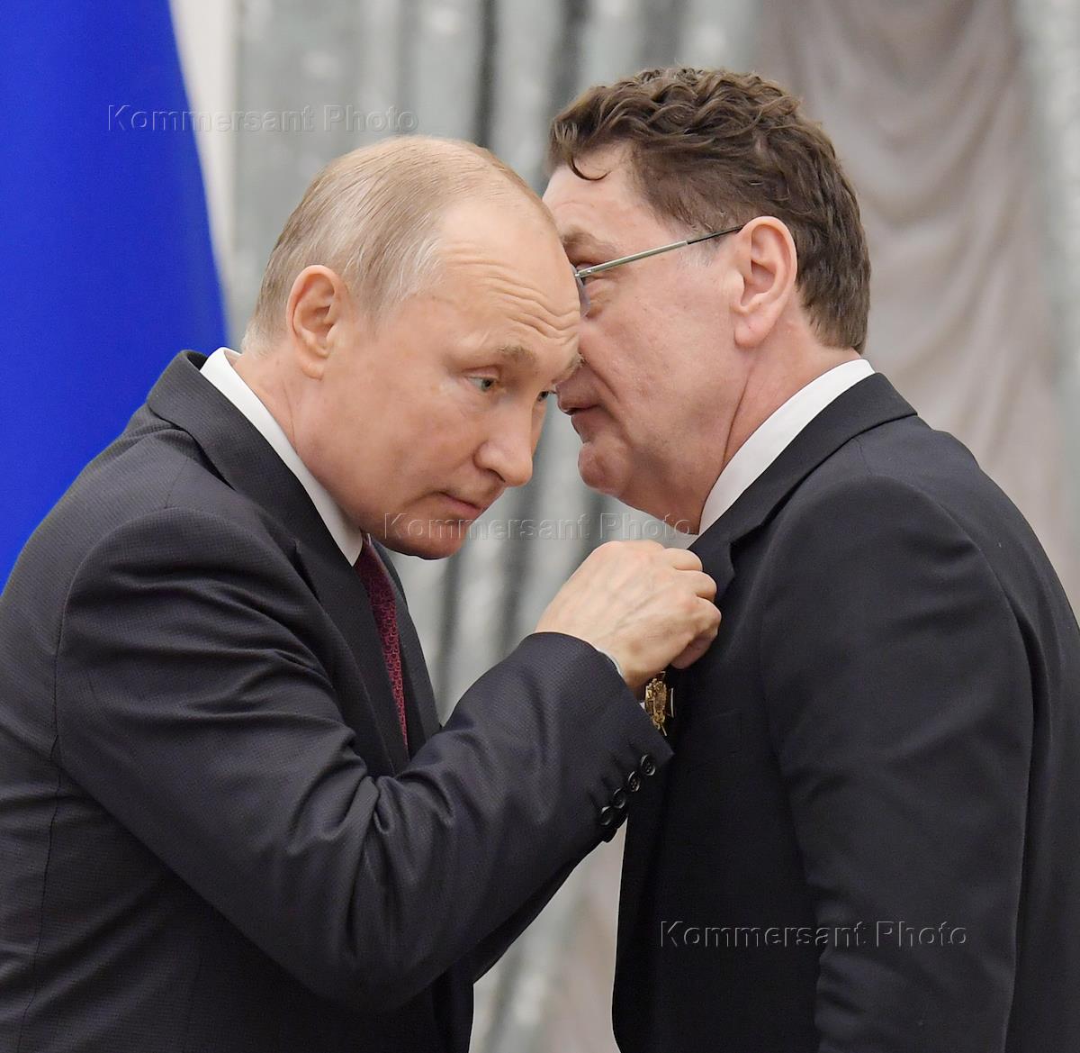 письменный набор москва путин подарил