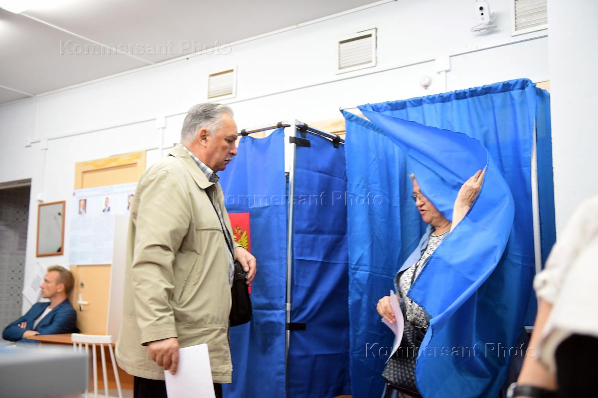 в санкт петербурге были выборы