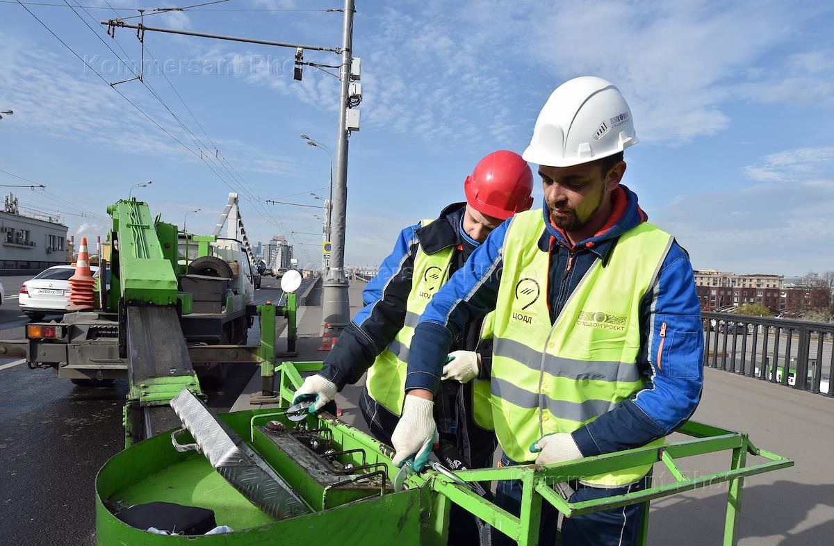 автоматизированные системы управления на транспорте. дорожного предприятия центр. москва гку цодд. перерва, 19с3. цодд москва диспетчерский центр.