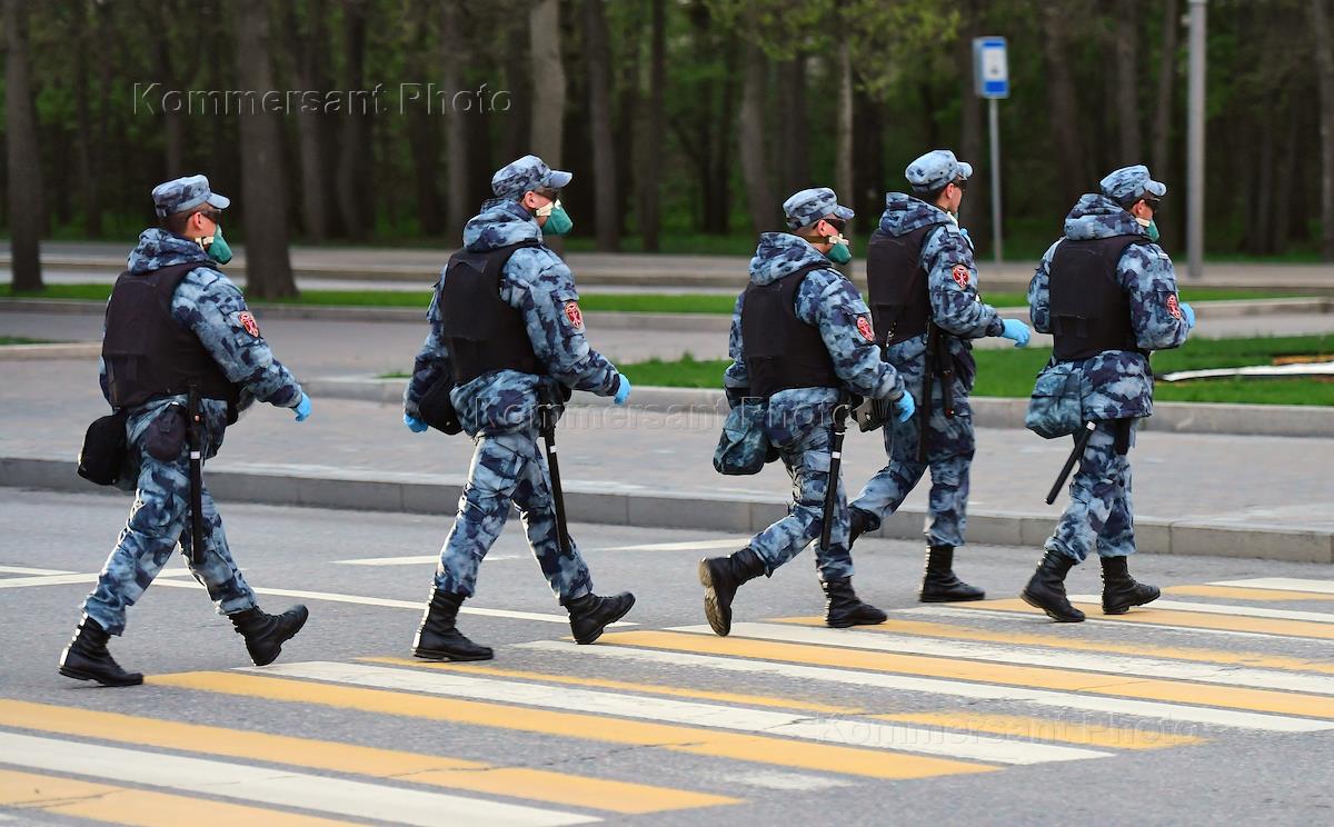 Разрешения полиции. Разрешаю! МВД. Городские патрули фото. 15000 Полицейским.