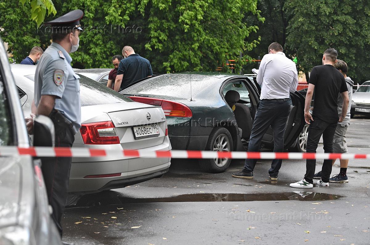 В москве открыл стрельбу