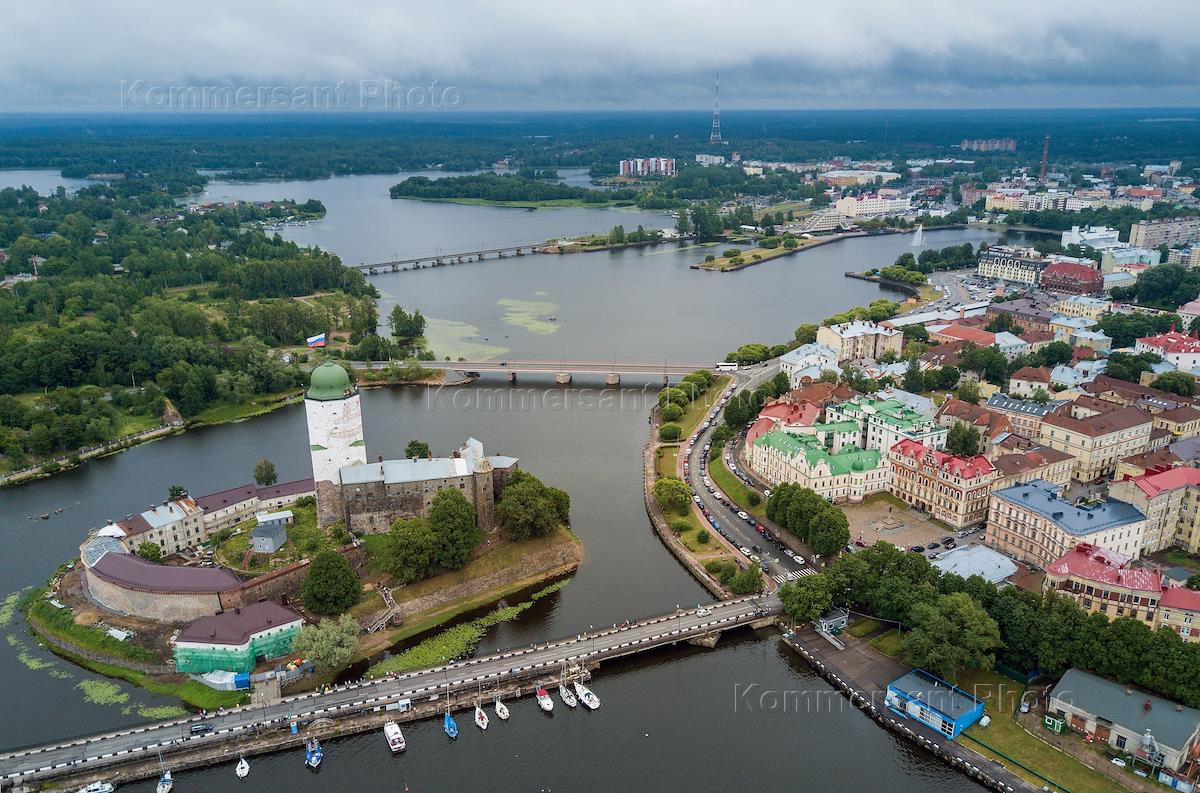 Агентства выборг. Морской порт Выборг. Город Выборг порт. Выборг море. Выборг с птичьего полета.