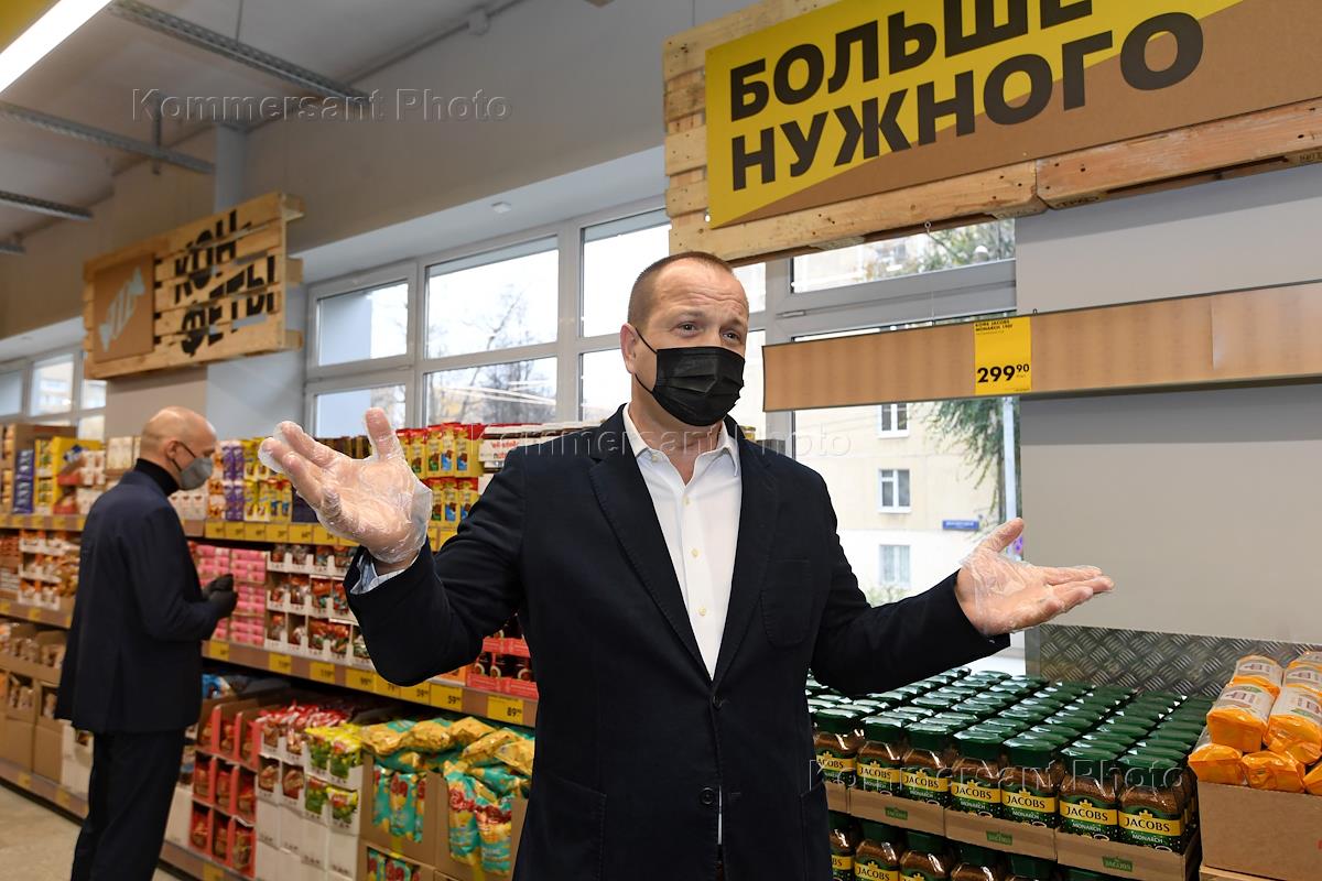 X5 Retail Group Грузовики