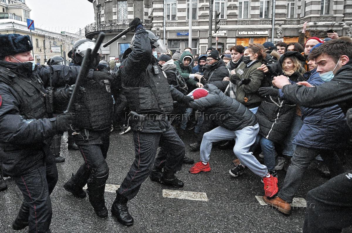 митинги в москве 2021