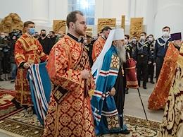 Divine Liturgy in the Smolny Cathedral dedicated to the celebration of the Day of Russian Students. Metropolitan of St. Petersburg and Ladoga Varsonuphius.