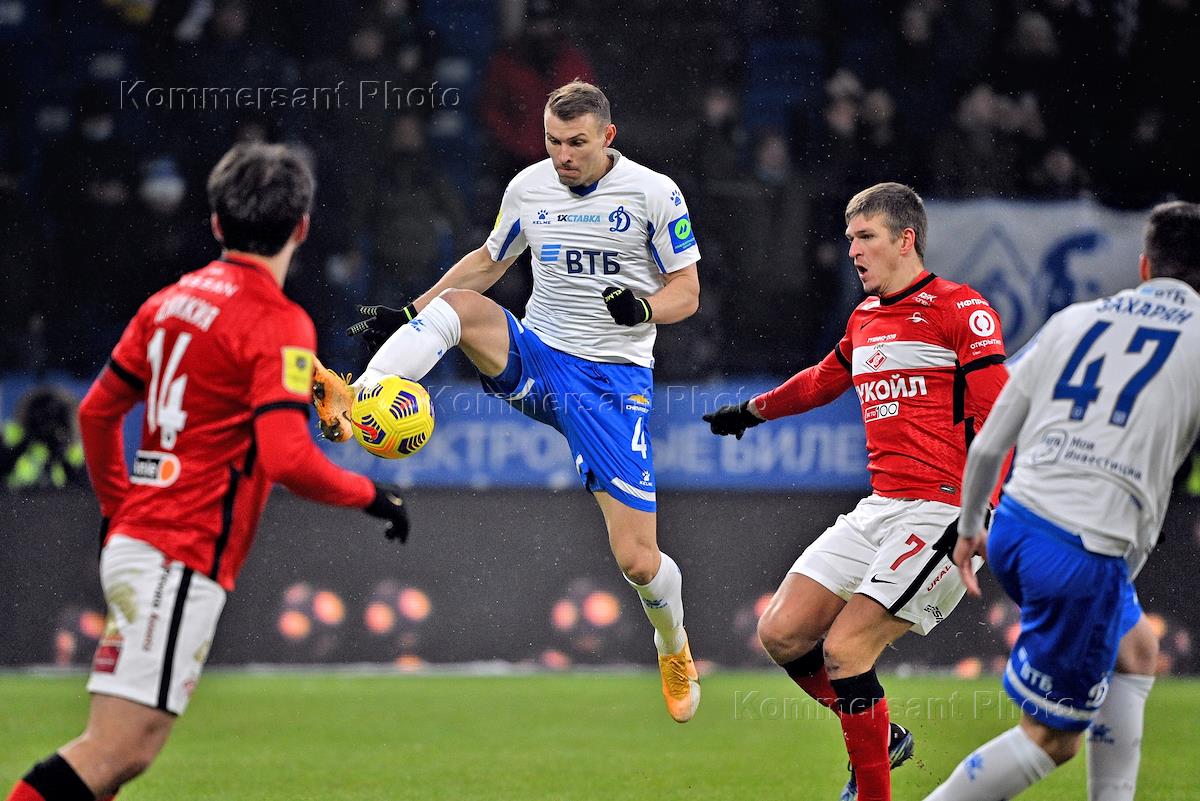 матч между двумя