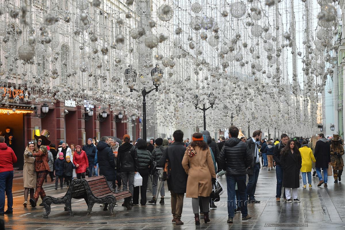 Апрель 2017 года москва. Старый Арбат Москва 2023.